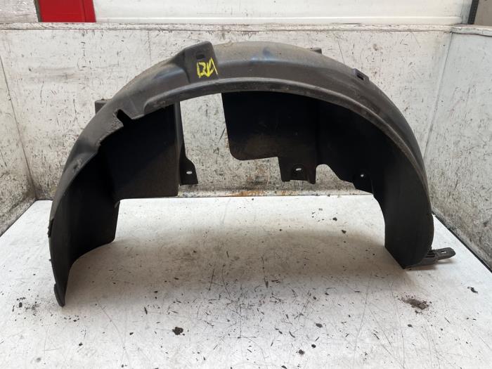 Używane Nadkole Volkswagen Up! (121) 1.0 12V 60 Cena € 25,00 Procedura marży oferowane przez Autodemontage van de Laar