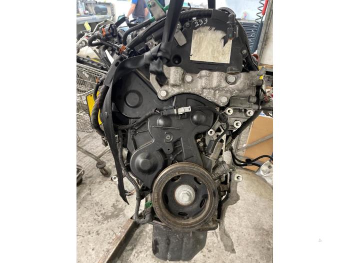 Usados Motor Peugeot 308 SW (L4/L9/LC/LJ/LR) 1.6 BlueHDi 120 Precio € 1.750,00 Norma de margen ofrecido por Autodemontage van de Laar