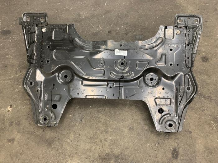 Usagé Faux châssis Jeep Avenger 1.2 e-Hybrid T3 Prix sur demande proposé par Autodemontage van de Laar