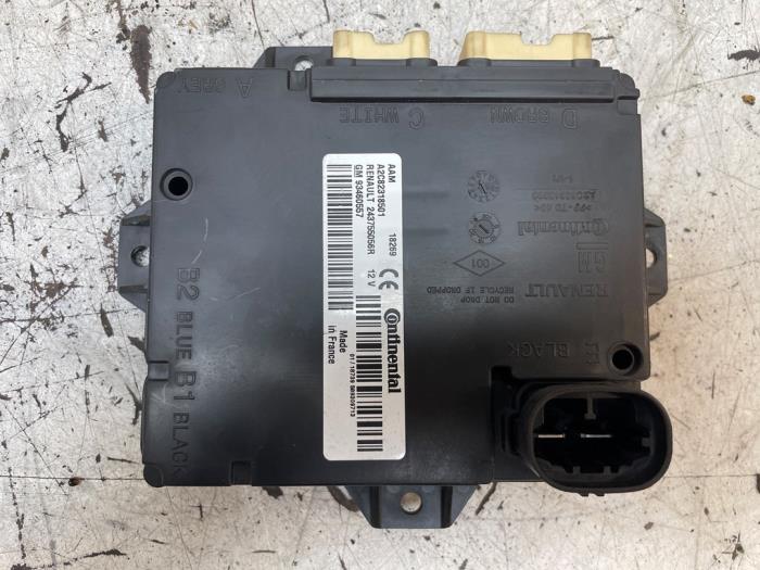 Używane Modul centralnego zamka Renault Master III (EV/HV/UV/VA/VB/VD/VF/VG/VJ) 2.3 dCi 170 16V Cena na żądanie oferowane przez Autodemontage van de Laar
