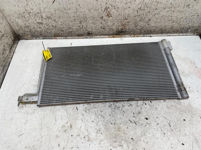 Begagnade AC-radiator Ford Focus 3 Wagon 1.6 Ti-VCT 16V 125 Pris på förfrågan erbjuds av Autodemontage van de Laar