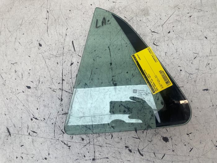 Usados Ventanilla triangular izquierda detrás Opel Mokka/Mokka X 1.6 16V EcoFlex 4x2 Precio de solicitud ofrecido por Autodemontage van de Laar