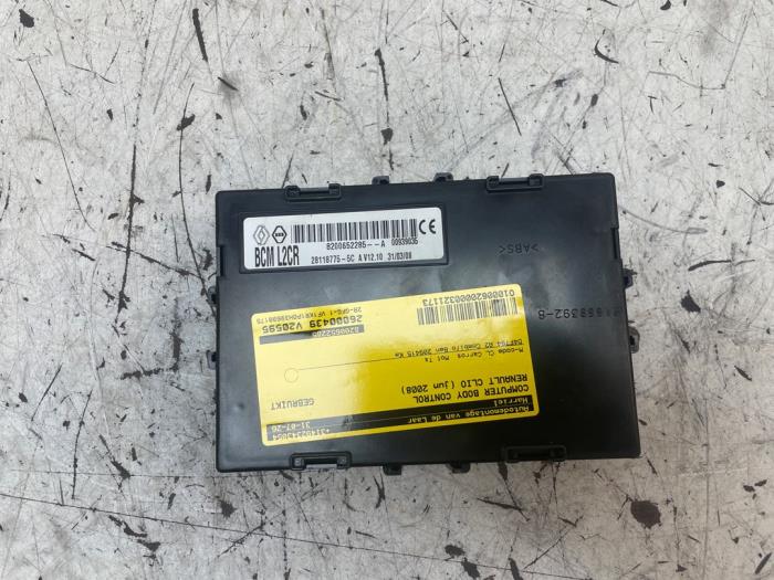 Gebrauchte Steuergerät Body Control Renault Clio III Estate/Grandtour (KR) 1.2 16V TCE 100 Preis auf Anfrage angeboten von Autodemontage van de Laar
