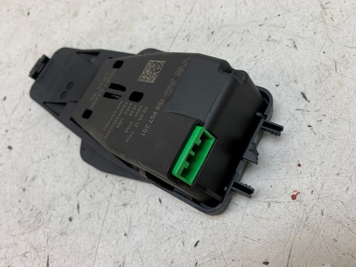 Batterisensor Volkswagen Up! (121), 2011 1.0 12V 60, Halvkombi (Hatchback), Bensin, 999cc, 44kW (60pk), FWD, CHYA, 2011-08 / 2020-08 (Begagnad)