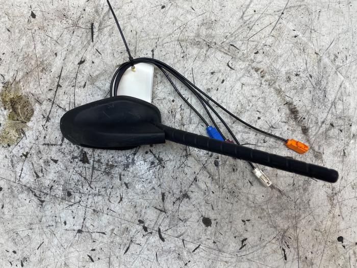 Używane Antena Citroen Grand C4 Spacetourer (3A) 1.2 12V PureTech 130 Cena na żądanie oferowane przez Autodemontage van de Laar