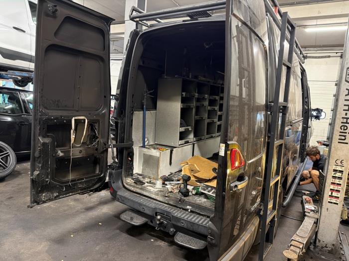 Używane Hak holowniczy Renault Master III (MA/MB/MC/MD/MH/MF/MG/MH) 2.3 dCi 135 16V FWD Cena € 250,00 Procedura marży oferowane przez Autodemontage van de Laar