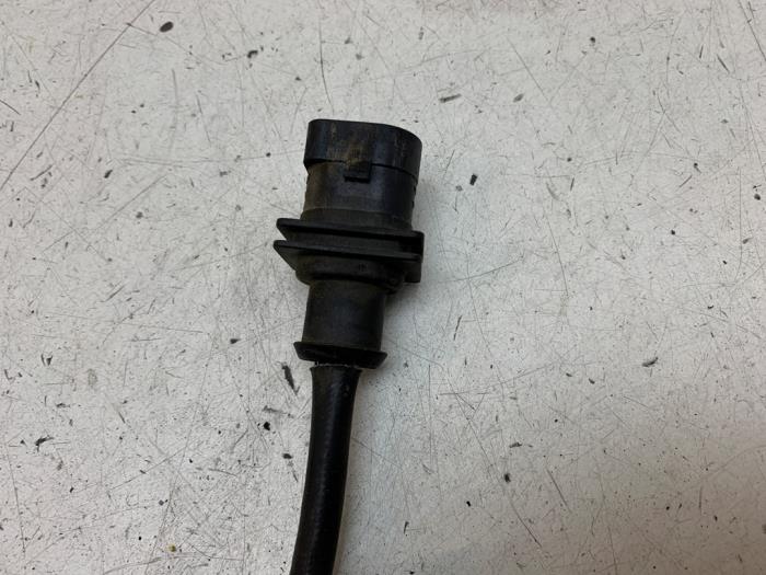 Lambda probe from a Land Rover Range Rover Velar (LY) 2.0 16V P300 AWD 2018