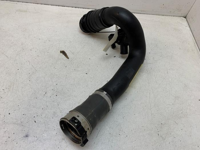 Gebrauchte Intercooler Rohr Landrover Range Rover Velar (LY) 2.0 16V P300 AWD Preis auf Anfrage angeboten von Autodemontage van de Laar