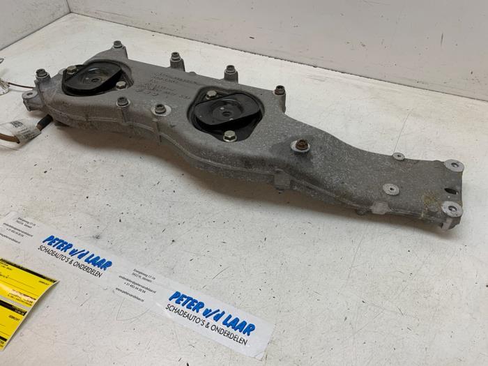 Engine mount from a Volkswagen Up! (121) e-Up! 2018