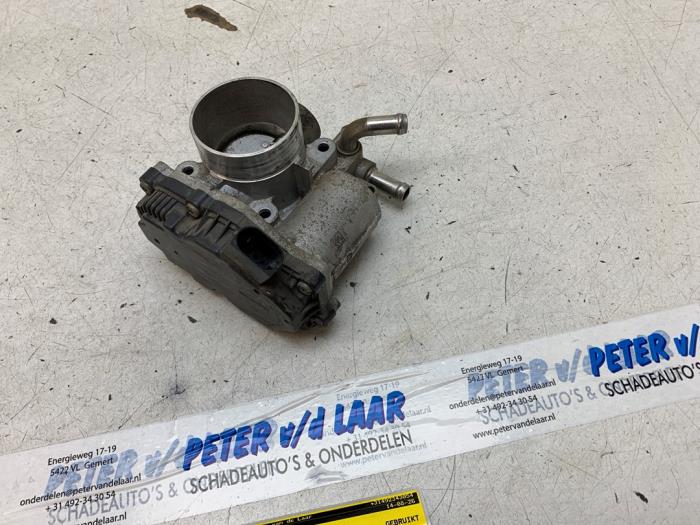Begagnade Spjällhus Kia Picanto (JA) 1.0 12V Pris € 50,00 Marginaltabell erbjuds av Autodemontage van de Laar