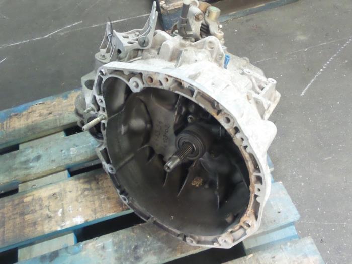 Gebrauchte Getriebe Renault Megane II (BM/CM) 1.9 dCi 115 Preis € 450,00 Margenregelung angeboten von Autodemontage van de Laar