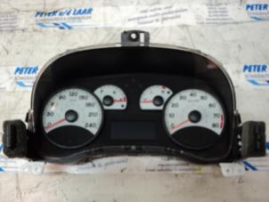 Used Odometer KM Fiat Punto II (188) 1.4 16V Price € 40,00 Margin scheme offered by Autodemontage van de Laar
