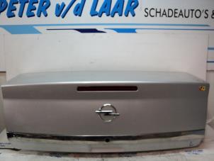 Usagé Couvercle coffre Opel Vectra C 1.8 16V Prix € 100,00 Règlement à la marge proposé par Autodemontage van de Laar