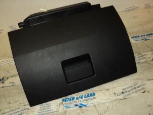 Used Glovebox Ford Fiesta 5 (JD/JH) 1.3 Price € 25,00 Margin scheme offered by Autodemontage van de Laar