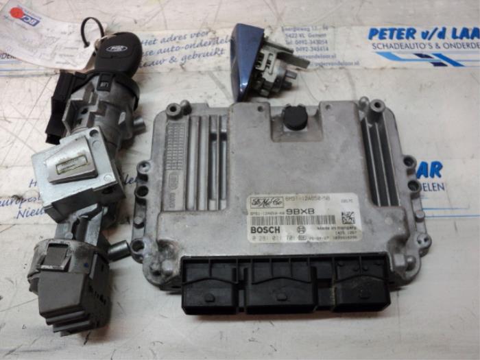 Used Engine management computer Ford Focus 2 Wagon 1.6 TDCi 16V 90 Price € 225,00 Margin scheme offered by Autodemontage van de Laar