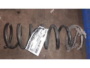 Used Rear coil spring Ford Focus 2 1.6 Ti-VCT 16V Price € 20,00 Margin scheme offered by Autodemontage van de Laar