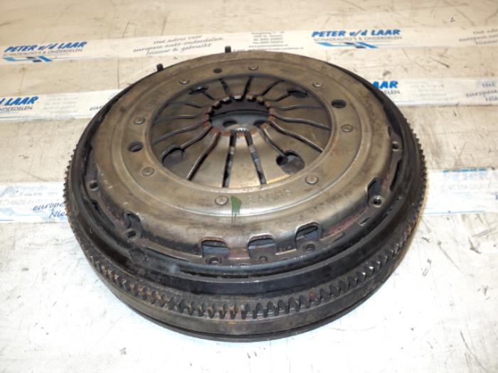 Used Flywheel Volkswagen Transporter/Caravelle T4 2.4 D Price € 150,00 Margin scheme offered by Autodemontage van de Laar
