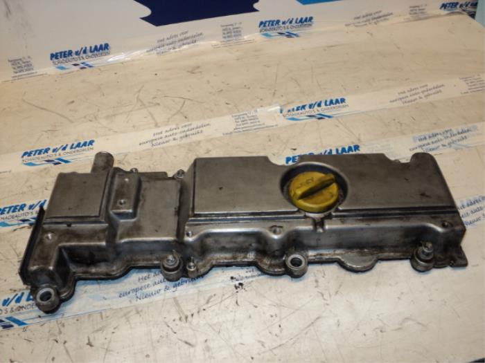 Gebrauchte Ventildeckel Opel Omega B Caravan (21/22/23) 2.2 DTI 16V Preis auf Anfrage angeboten von Autodemontage van de Laar
