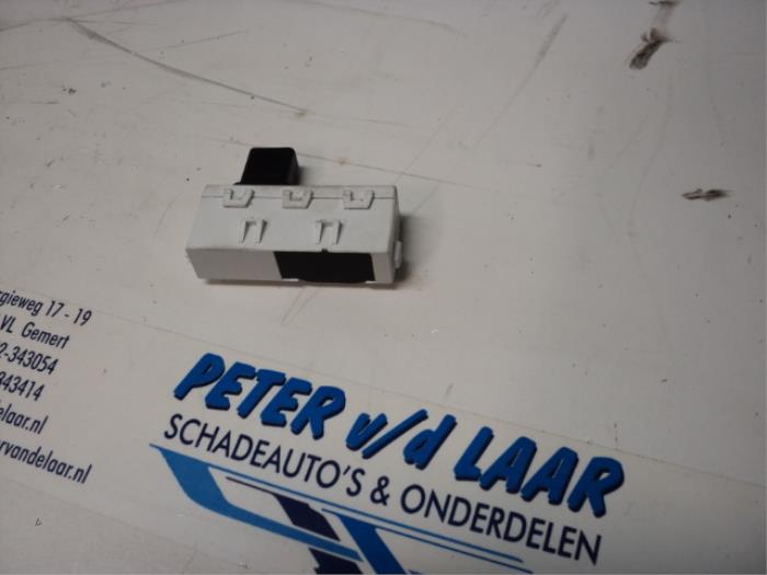 Begagnade Sensor (övriga) Renault Master III (JV) 2.3 dCi 16V 150 Pris € 20,00 Marginaltabell erbjuds av Autodemontage van de Laar