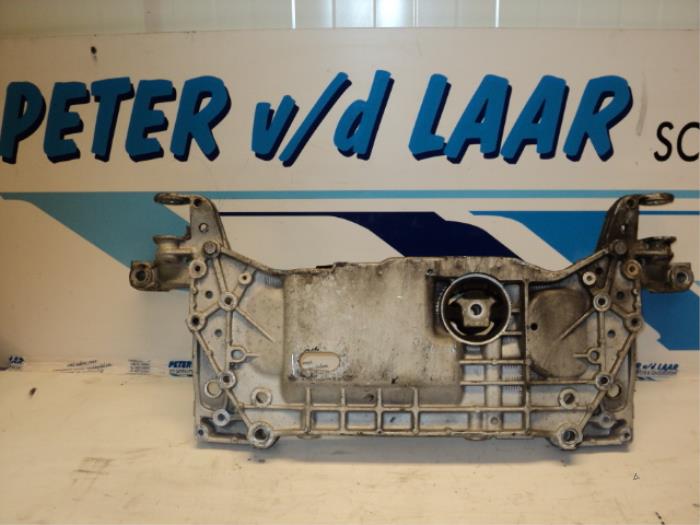 Used Subframe Volkswagen Touran (1T1/T2) 1.4 16V TSI 140 Price € 150,00 Margin scheme offered by Autodemontage van de Laar