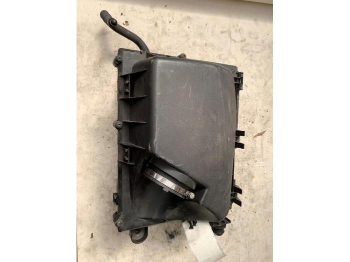 Begagnade Luftfilterhus Opel Signum (F48) 2.2 DTI 16V Pris € 40,00 Marginaltabell erbjuds av Autodemontage van de Laar