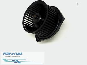 Usagé Moteur de ventilation chauffage Opel Agila (A) 1.0 12V Prix € 50,00 Règlement à la marge proposé par Autodemontage van de Laar