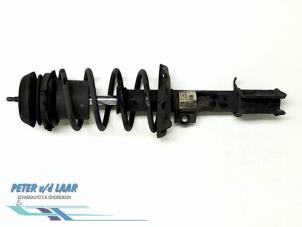 Used Front shock absorber rod, right Opel Corsa C (F08/68) 1.0 12V Twin Port Price € 40,00 Margin scheme offered by Autodemontage van de Laar