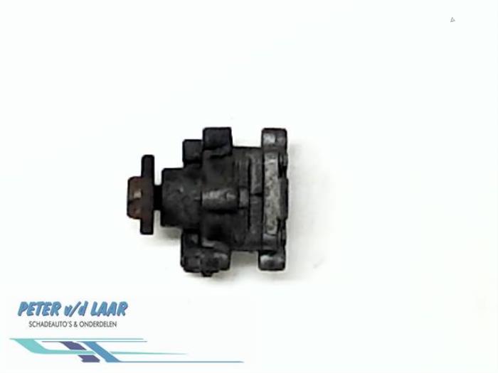 Usagé Pompe de direction Audi A3 (8P1) 1.6 Prix € 90,00 Règlement à la marge proposé par Autodemontage van de Laar