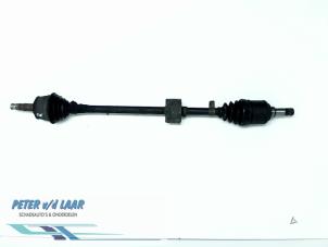Used Front drive shaft, right Fiat Punto II (188) 1.2 60 S Price € 50,00 Margin scheme offered by Autodemontage van de Laar