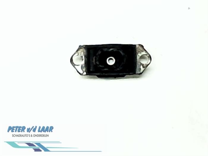Used Engine mount Renault Scénic II (JM) 1.6 16V Price € 20,00 Margin scheme offered by Autodemontage van de Laar