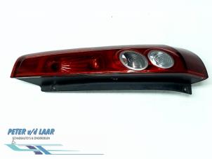 Używane Tylne swiatlo pozycyjne prawe Ford Fiesta 5 (JD/JH) 1.3 Cena € 35,00 Procedura marży oferowane przez Autodemontage van de Laar
