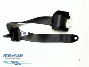 Used Rear seatbelt, right Fiat Punto II (188) 1.2 60 S Price € 35,00 Margin scheme offered by Autodemontage van de Laar