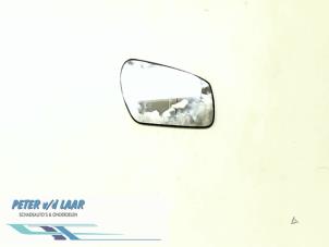 Used Mirror glass, right Ford Focus 2 1.4 16V Price € 10,00 Margin scheme offered by Autodemontage van de Laar