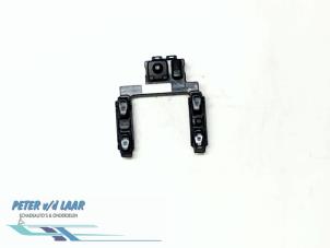 Usados Interruptor de ventanilla eléctrica Mercedes C (W202) 1.8 C-180 16V Precio € 50,00 Norma de margen ofrecido por Autodemontage van de Laar