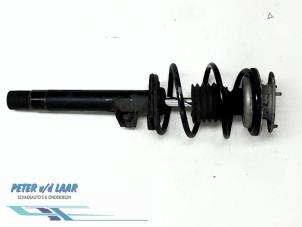 Used Front shock absorber rod, left BMW 3 serie (E46/4) 320d 16V Price € 25,00 Margin scheme offered by Autodemontage van de Laar
