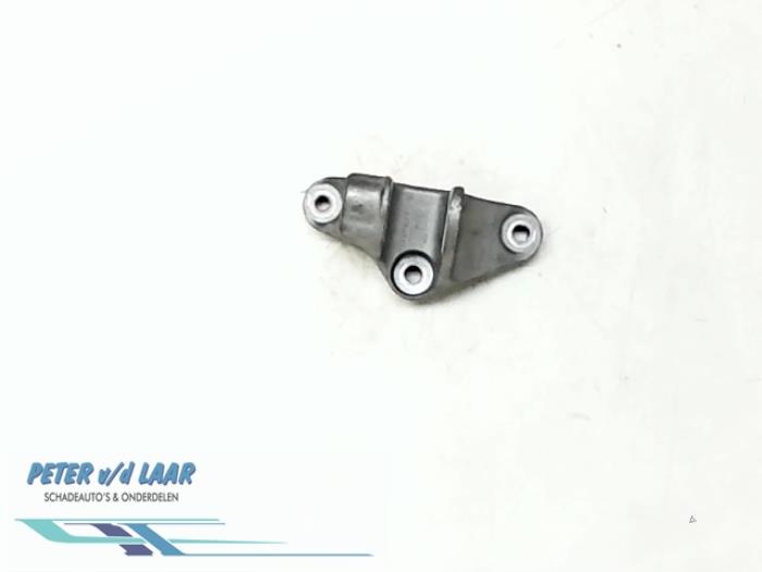 Used Engine mount Renault Scénic III (JZ) 1.6 Energy dCi 130 Price € 30,00 Margin scheme offered by Autodemontage van de Laar