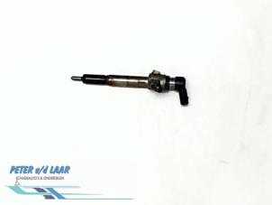 Used Injector (diesel) Renault Kangoo/Grand Kangoo (KW) 1.5 dCi 105 Price € 100,00 Margin scheme offered by Autodemontage van de Laar