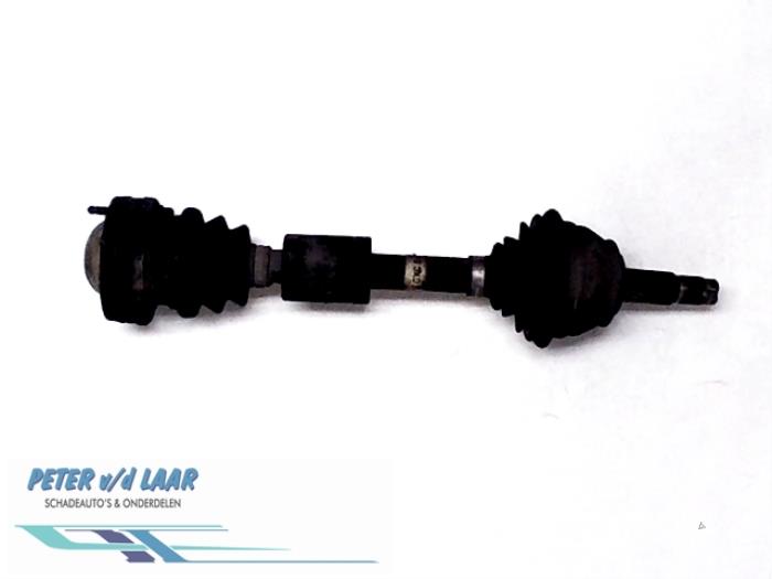 Front drive shaft, left from a Alfa Romeo 147 (937) 1.6 HP Twin Spark 16V 2001