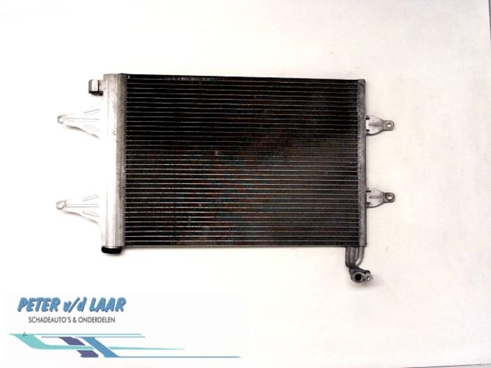 Air conditioning radiator from a Volkswagen Polo IV (9N1/2/3) 1.2 2007