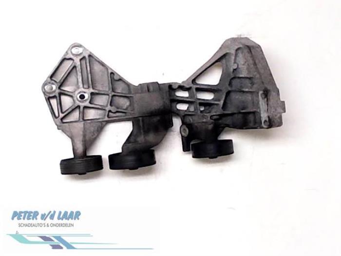 Used Engine mount Mercedes A (W168) 1.6 A-160 Price € 50,00 Margin scheme offered by Autodemontage van de Laar