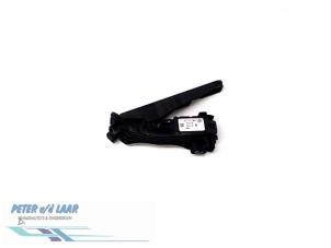 Used Accelerator pedal Audi A3 Sportback Quattro (8PA) 2.0 TDI DPF Price € 60,00 Margin scheme offered by Autodemontage van de Laar