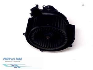 Used Heating and ventilation fan motor Opel Astra G (F07) 2.2 16V Price € 50,00 Margin scheme offered by Autodemontage van de Laar