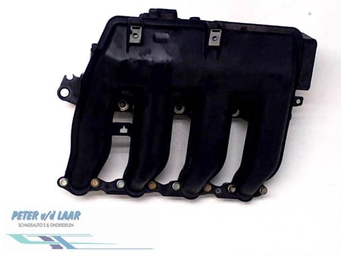 Intake manifold from a BMW 3-Serie 2007