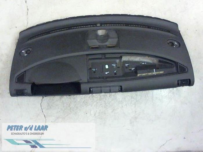 Steering wheel airbag
