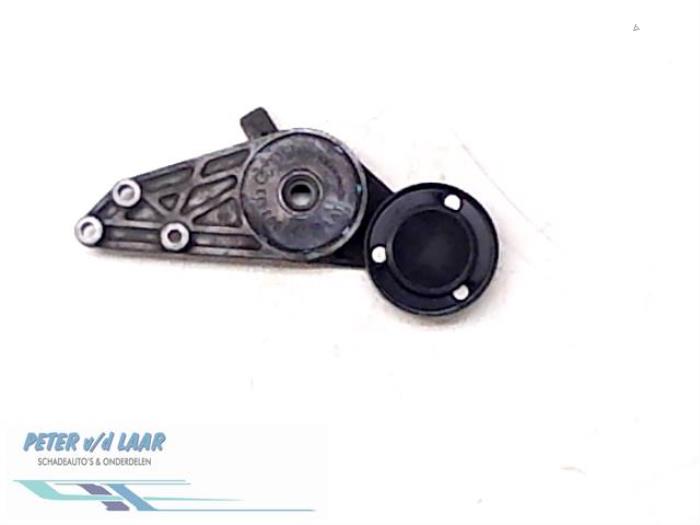 Usados Rodillo tensor correa múltiple Audi A4 (B5) 1.6 Precio € 30,00 Norma de margen ofrecido por Autodemontage van de Laar