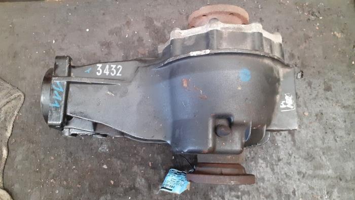 Rear differential Audi A4 Avant Quattro 2.5 TDI V6 24V - 01R52513 AKE