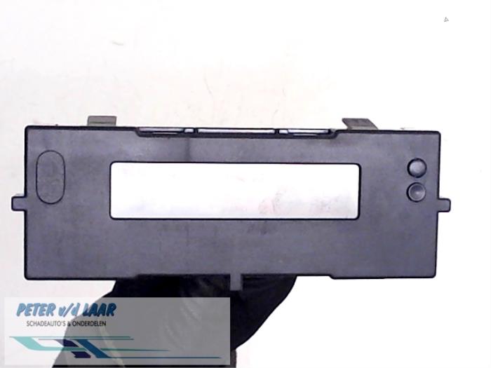 Begagnade Innerdisplay Renault Kangoo Express (FW) 1.6 16V Pris € 40,00 Marginaltabell erbjuds av Autodemontage van de Laar