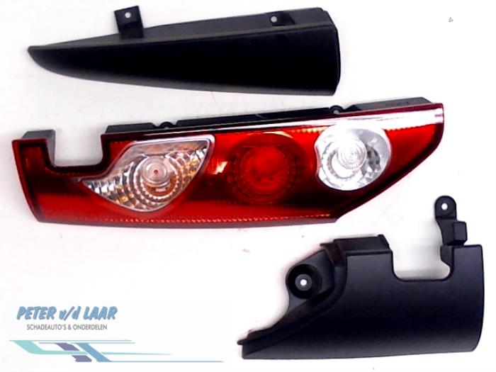Taillight, left from a Renault Kangoo Express (FW) 1.6 16V 2009