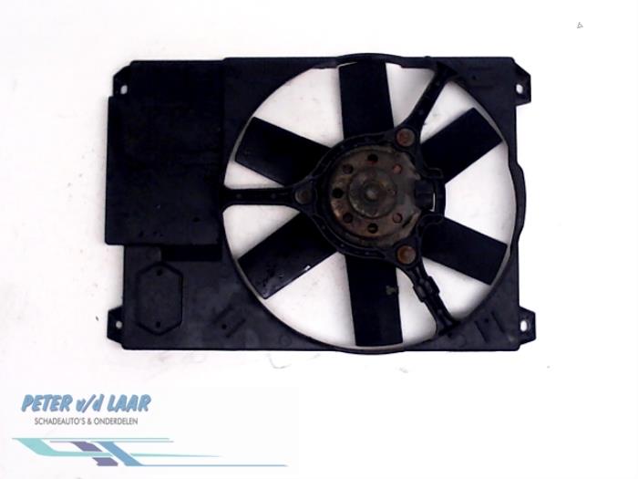 Fan motor from a Fiat Ducato (230/231/232) 2.0 JTD 2001