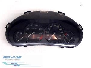 Usados Cuentakilómetros Peugeot 206 (2A/C/H/J/S) 1.6 16V Precio € 40,00 Norma de margen ofrecido por Autodemontage van de Laar